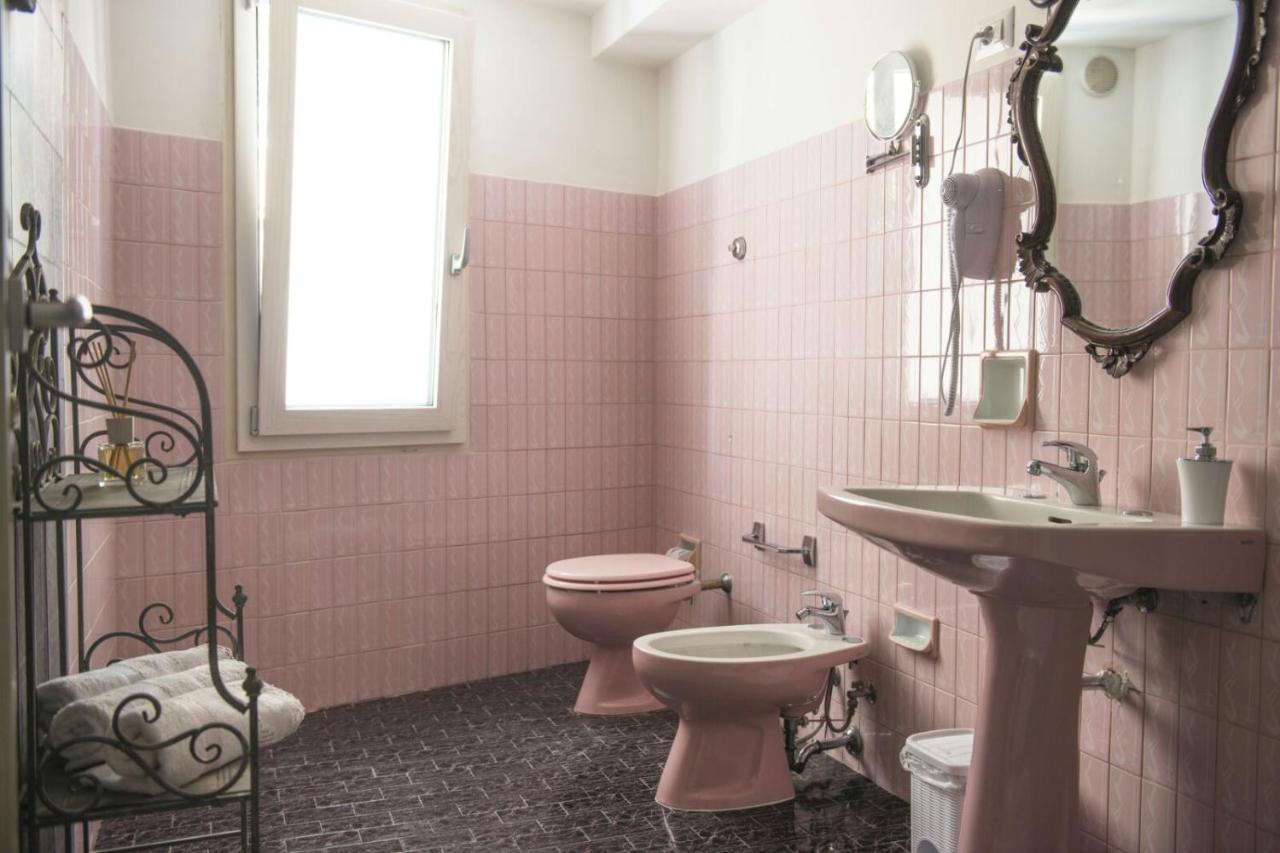 Dimora Cappuccini Guest House Чистерніно Екстер'єр фото