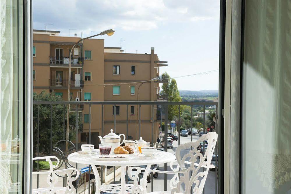 Dimora Cappuccini Guest House Чистерніно Екстер'єр фото